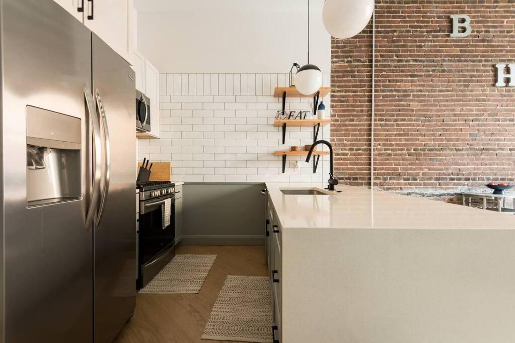 Trendy Condo! Close To Everthing Downtown Birmingham Buitenkant foto