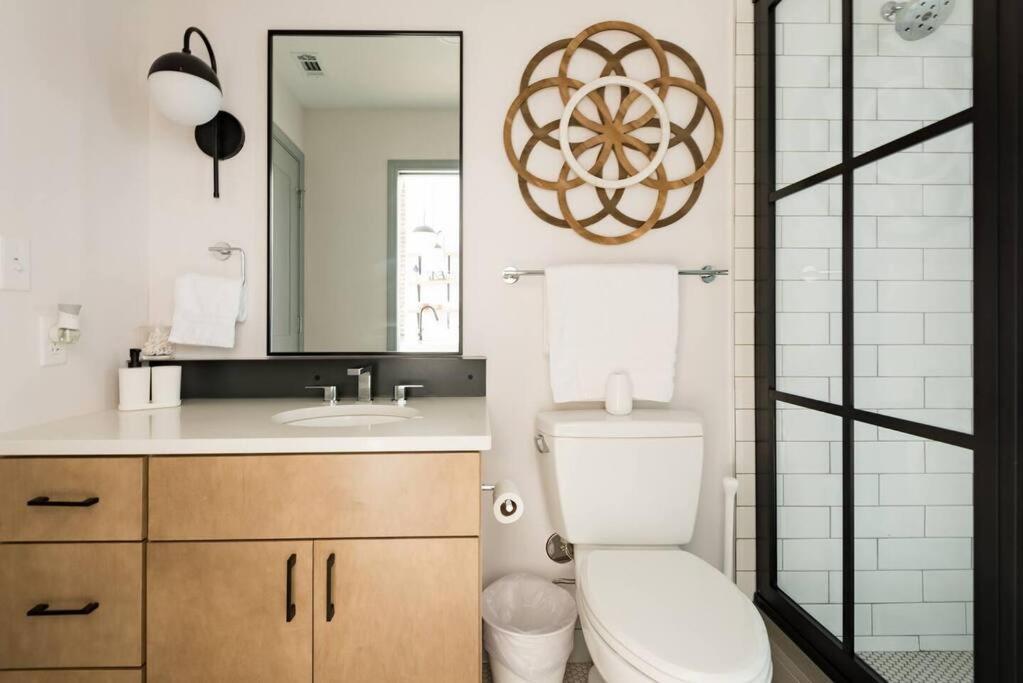 Trendy Condo! Close To Everthing Downtown Birmingham Buitenkant foto