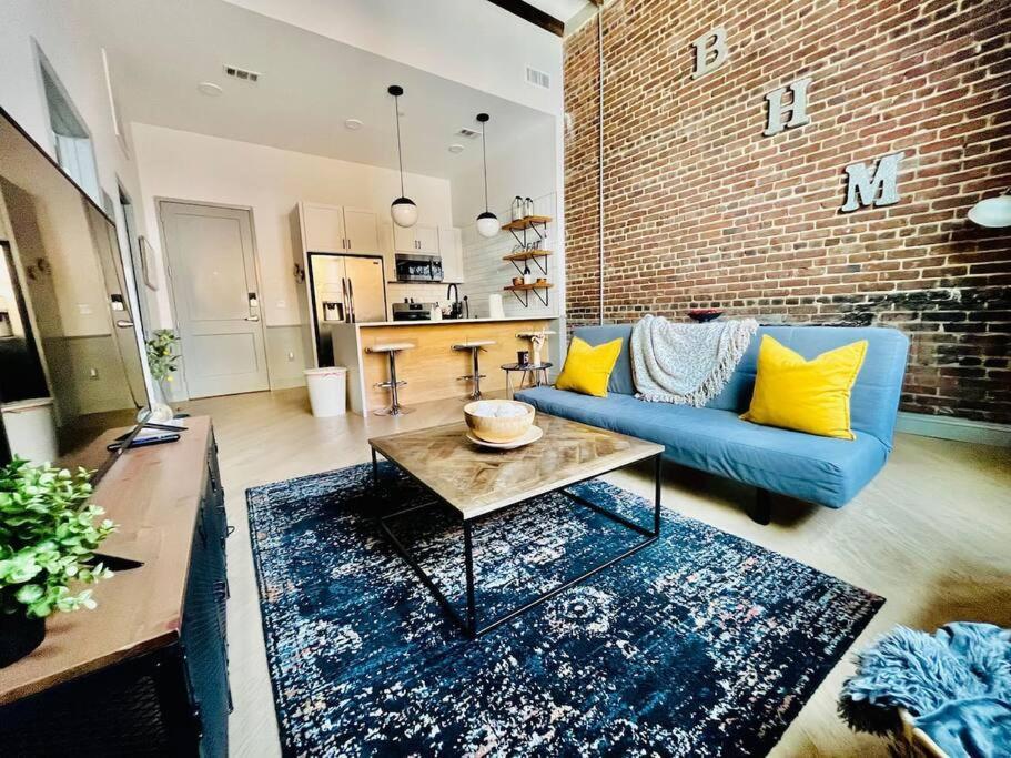 Trendy Condo! Close To Everthing Downtown Birmingham Buitenkant foto