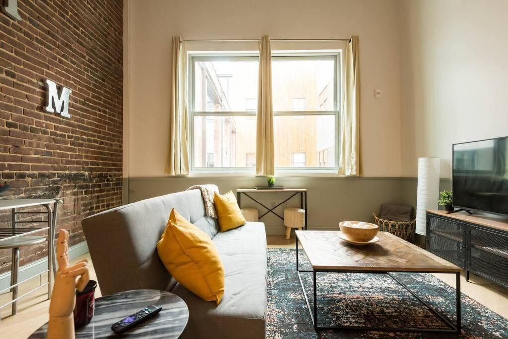 Trendy Condo! Close To Everthing Downtown Birmingham Buitenkant foto